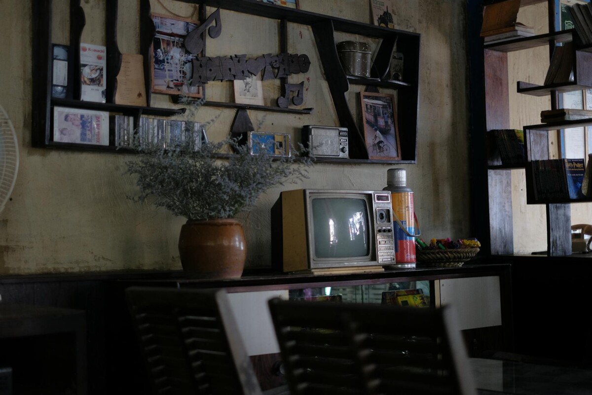 핸드폰으로 TV 보는 방법